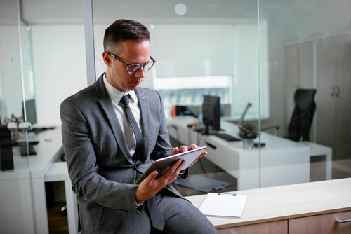 How DFC Global Saves 1,100 Hours a Week with SmartRecruiters