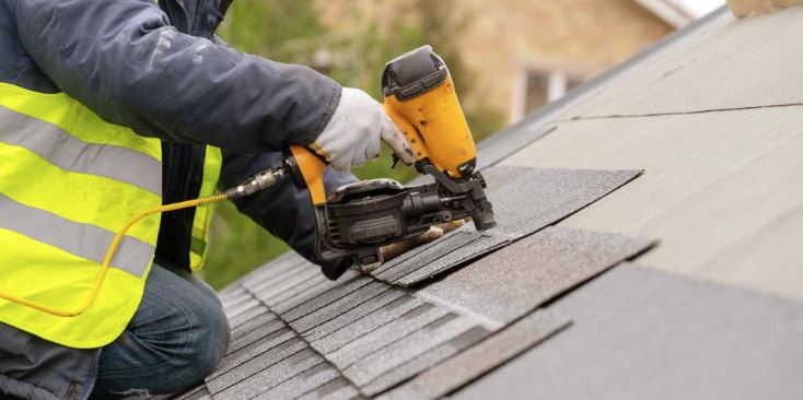 Key Factors to Consider When Selecting a Commercial Roofing