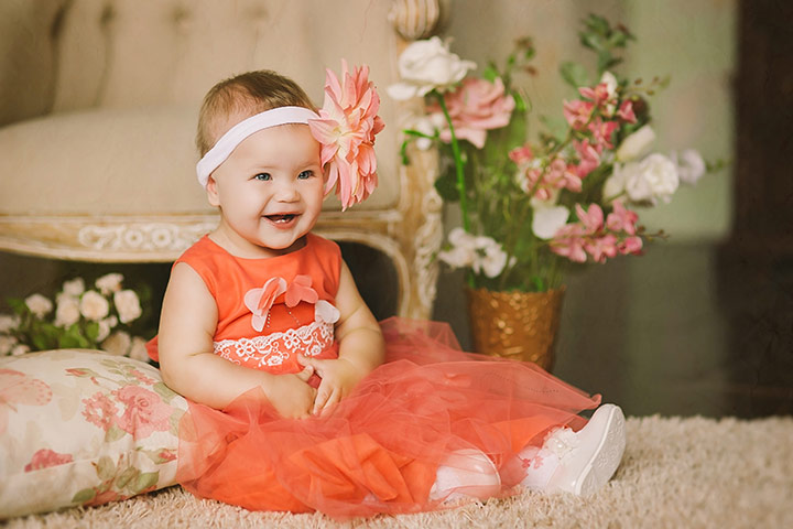 Dressing Your Baby for Holidays: Tradition Meets Style