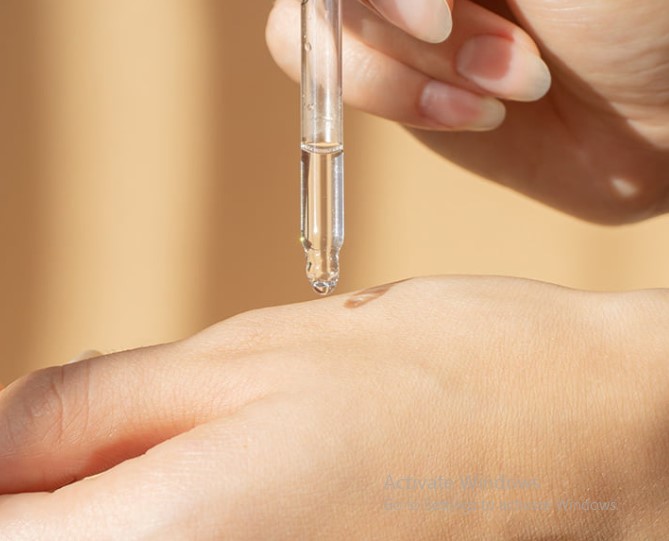 Egyptian Lotus Oil: The Essence of Luxury and Purity