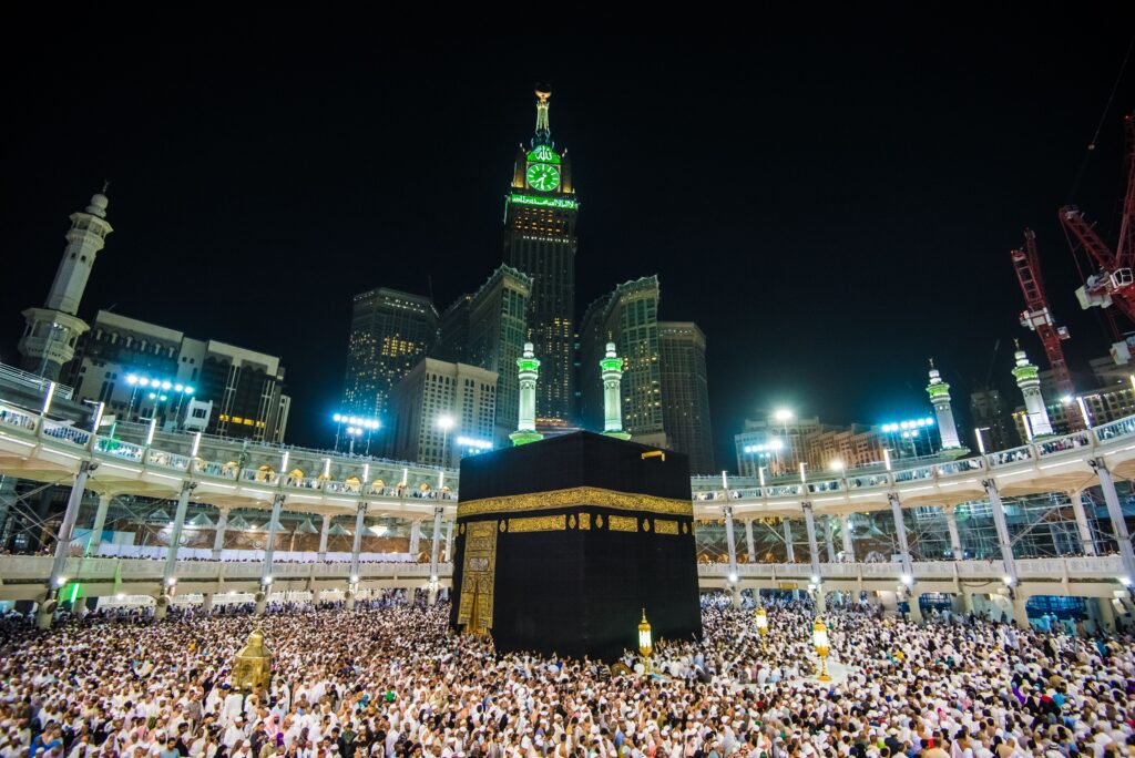Affordable Umrah Packages for Families by Al Zowar Travel