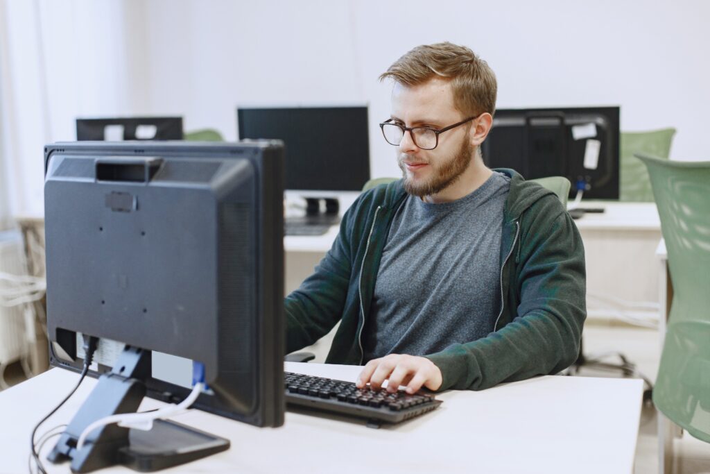 Enhance Your Resume with a Specialized One-Year Course
