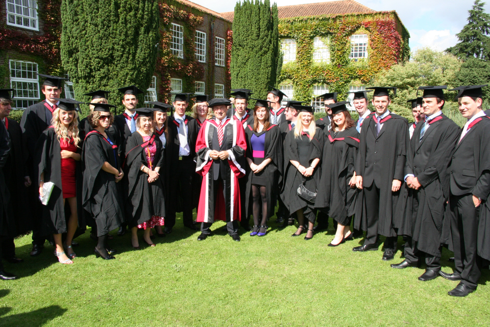 Keep an Eye on These Characteristics of Law College