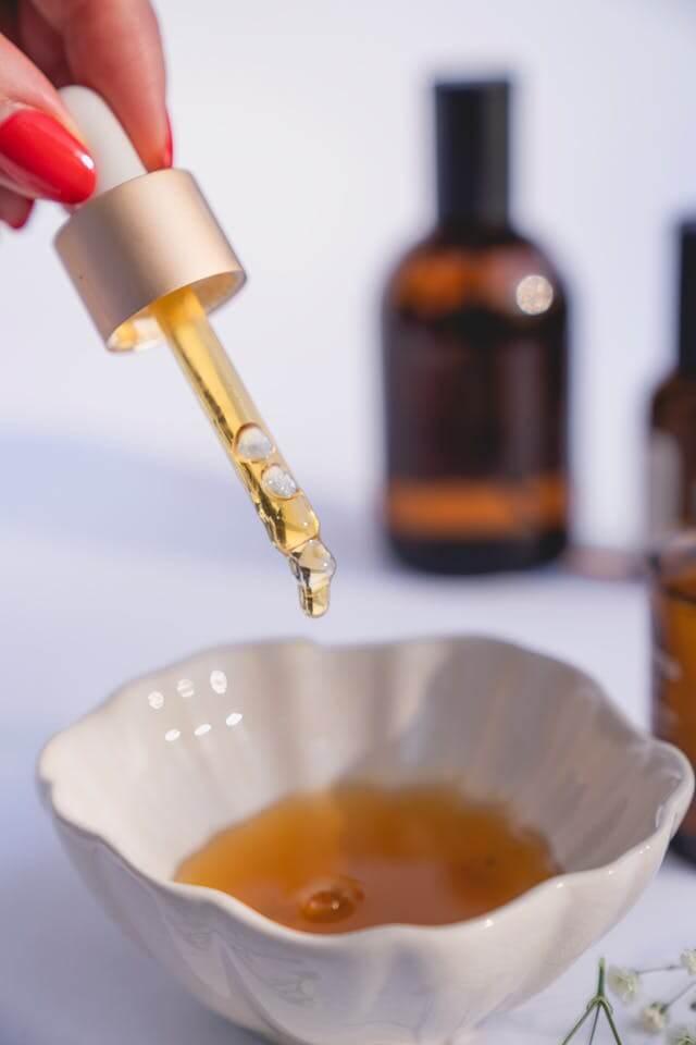 How to Use Blue Lotus Oil A Luxurious Experience