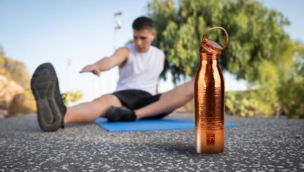 Copper Bottle vs. Stainless Steel: Which One is Better?