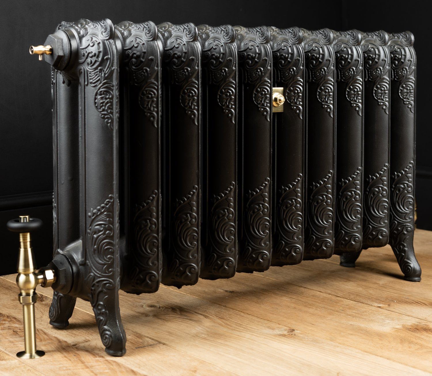Cast Iron Radiators: A Blend of Classic Elegance and Lasting
