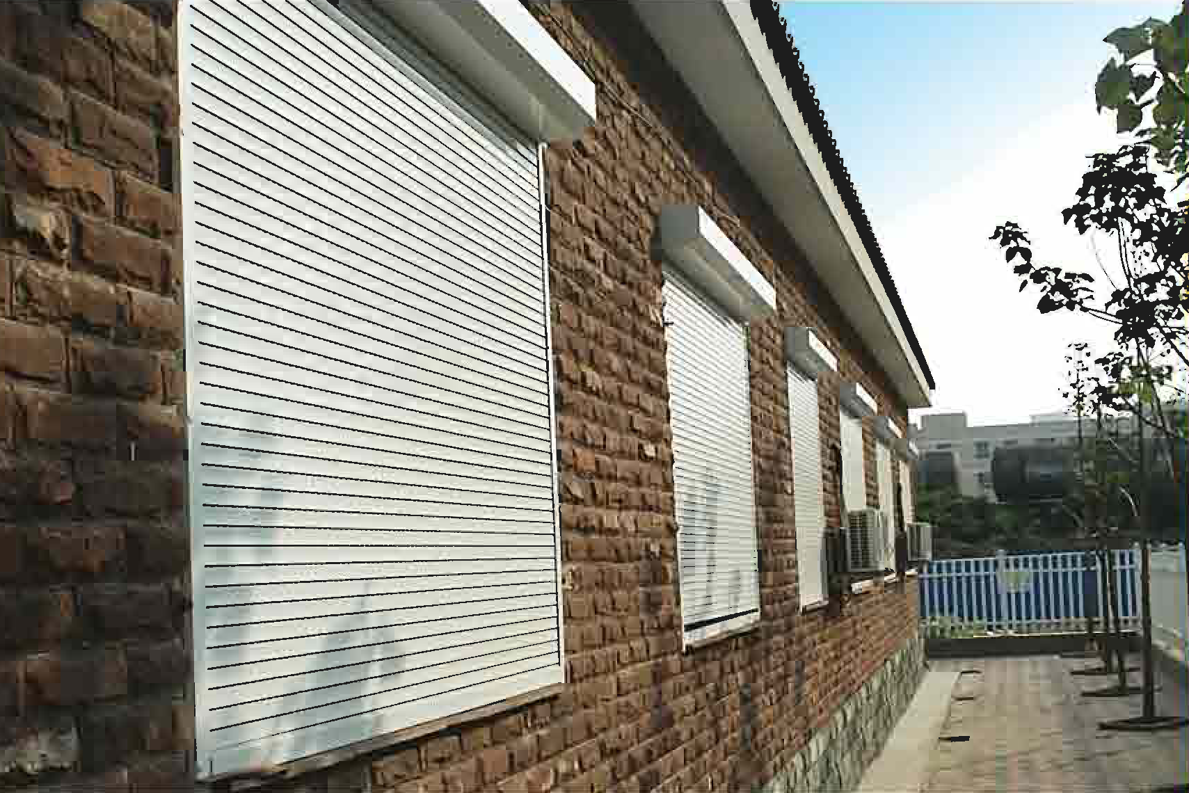 Aluminium Sliding Doors | The Best Choice for Modern Homes and Businesses in London