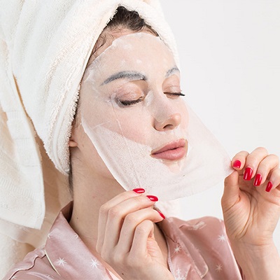 Chemical Peel vs. Cold Peel: Which One Should You Choose?