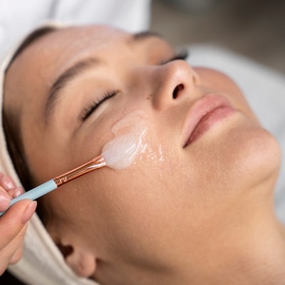 Cold Peel for Anti-Aging: Does It Really Work?