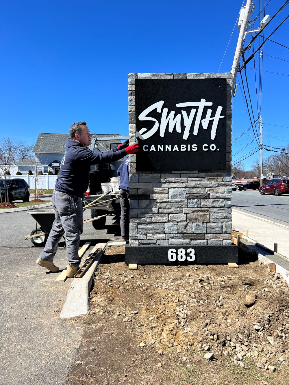 Monument Signs in Woburn: Elevate Your Business Visibility