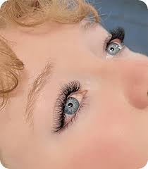 Find the Best Lash Lift and Tint Near You Post