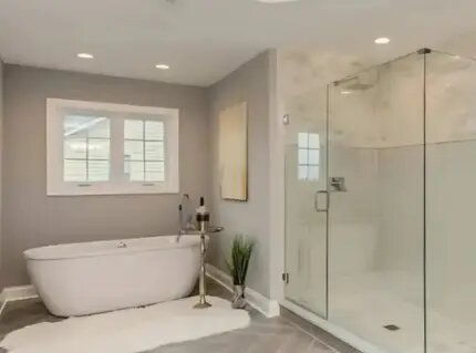 Transform Your Bathroom with Expert Bathtub Remodeling in S