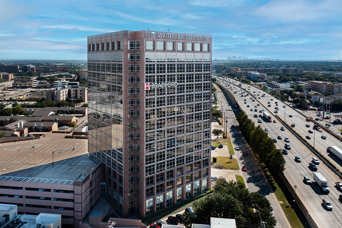 How Tenant Representation Saves You Money on Lease Deals