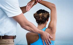 Ganzheitliche Behandlung von Kiefergelenkschmerzen durch spe