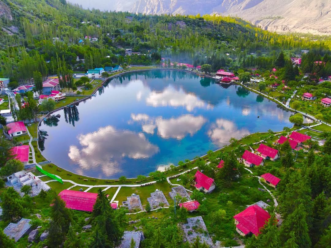 Best Time to Visit Pakistan | Travel Guide 2025