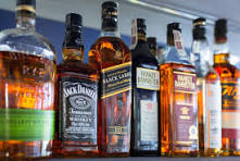 Whisky Guide – Types, Flavors, and Where to Buy Locally