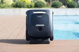 Can Energy-efficient Pool Cleaners Lower Carbon Footprint