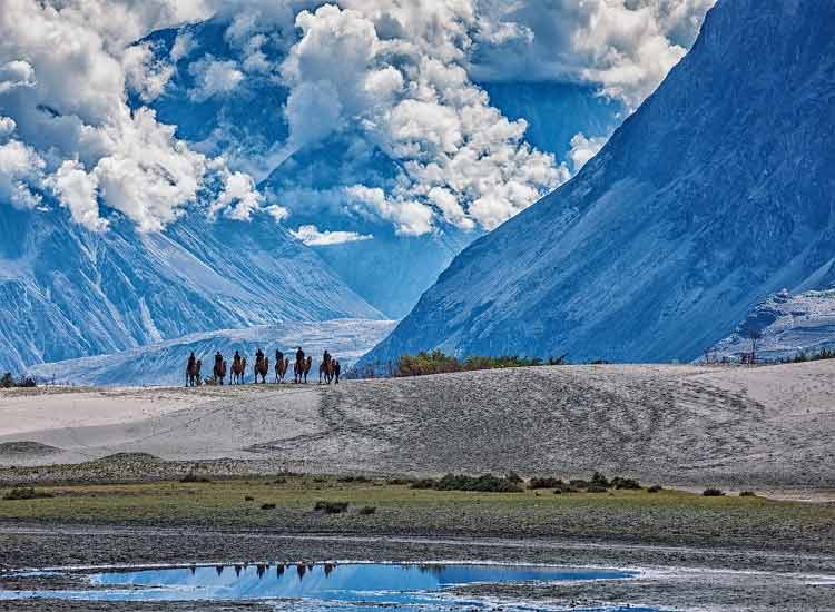 The Ultimate Guide to an Unforgettable Bike Tour Ladakh